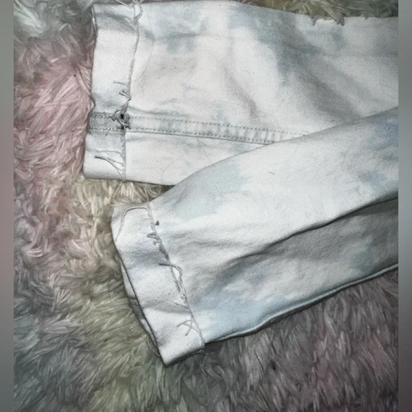 New L'AGENCE Janelle denim jacket in Light Blue acid wash Size Petite Small - Picture 9 of 10